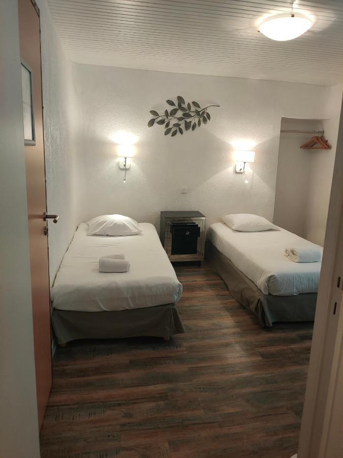 Hotel Du Levant كاستيلان المظهر الخارجي الصورة